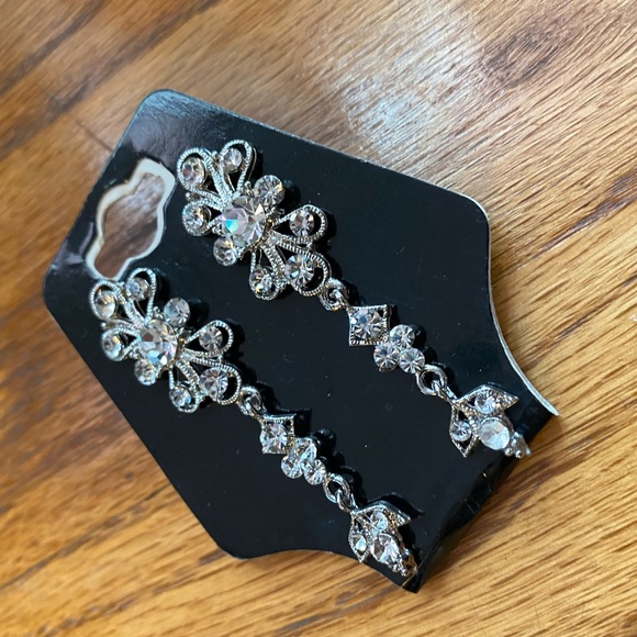 Formal | Bridal Earrings - Picture 1 of 4